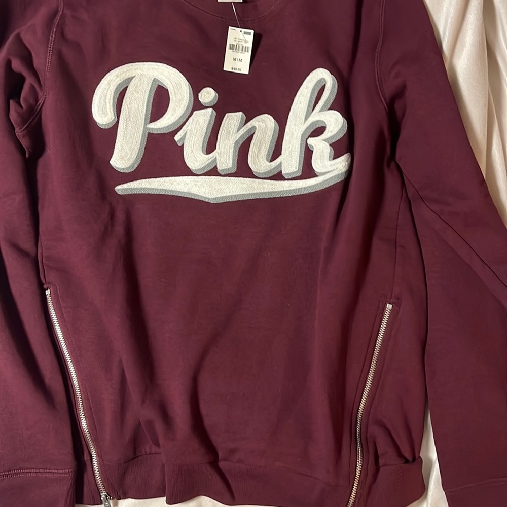Sweatshirt NWT